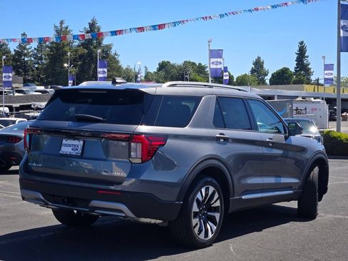 New 2026 Ford Explorer Platinum w/ LUX Leather Package AWD/4WD image 4