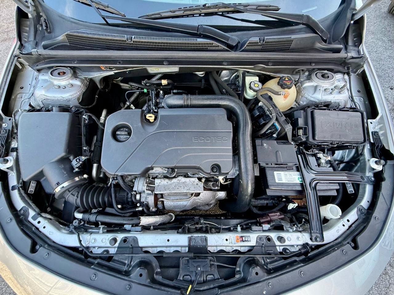 Used 2020 Chevrolet Malibu LS w/ Driver Confidence Package II FWD image 38