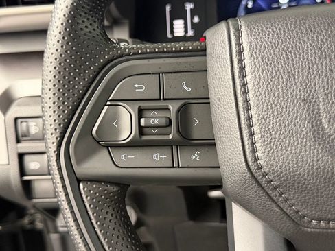 Used 2026 Toyota Tacoma SR5 AWD/4WD image 25