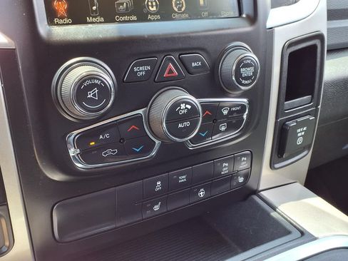Used 2016 RAM 1500 Lone Star RWD image 9