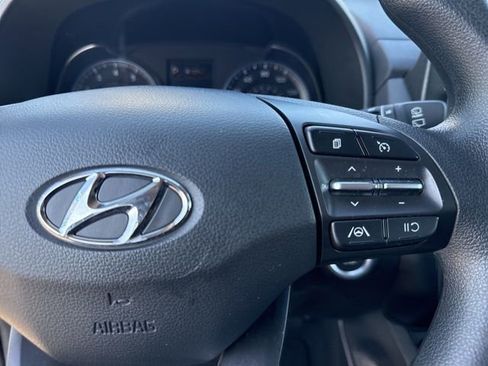 Used 2023 Hyundai Kona SEL image 35