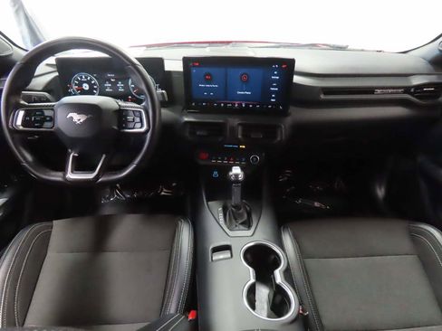 Used 2024 Ford Mustang Convertible image 14