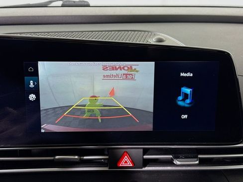 Certified 2023 Hyundai Elantra SEL w/ Convenience Package image 7