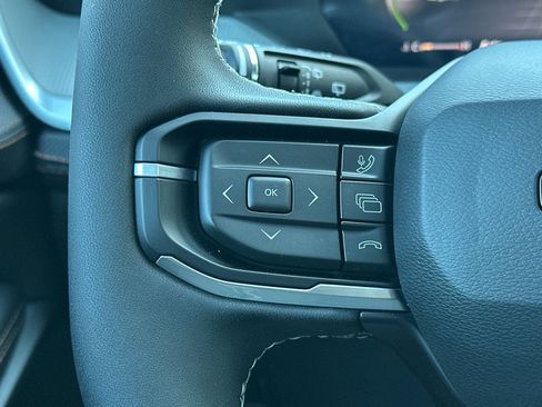 New 2026 Jeep Cherokee Limited image 28