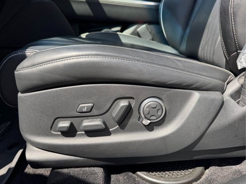 Used 2021 Genesis GV80 3.5T Advanced + AWD/4WD image 21