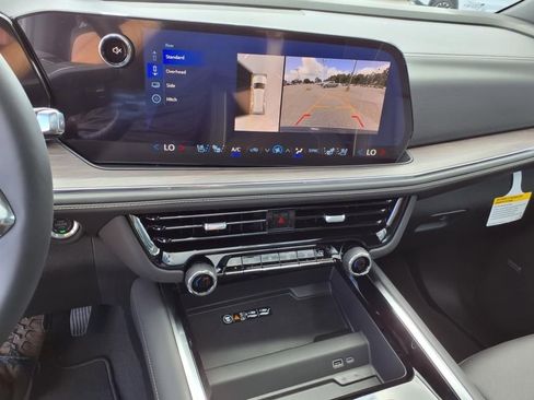 New 2025 Chevrolet Tahoe Premier image 9