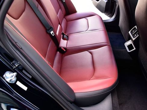 Certified 2020 Kia Forte LXS image 13