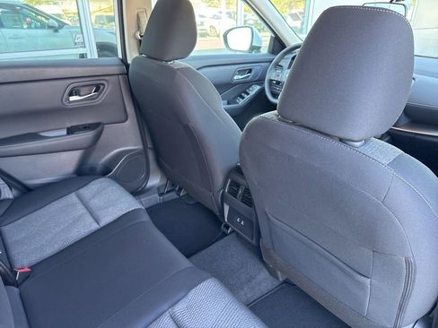 New 2026 Nissan Rogue SV FWD image 20