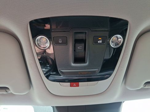 Used 2024 Kia Seltos EX AWD/4WD image 30