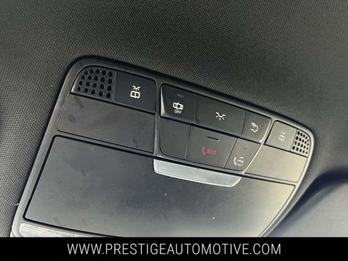 Used 2022 Mercedes-Benz GLC 300 4MATIC image 33