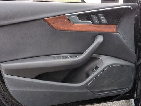 Used 2023 Audi A4 2.0T Premium w/ Convenience Package image 14