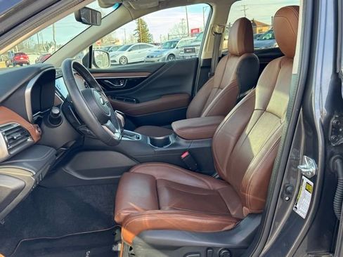 Used 2021 Subaru Outback Touring w/ Popular Package #2 image 11