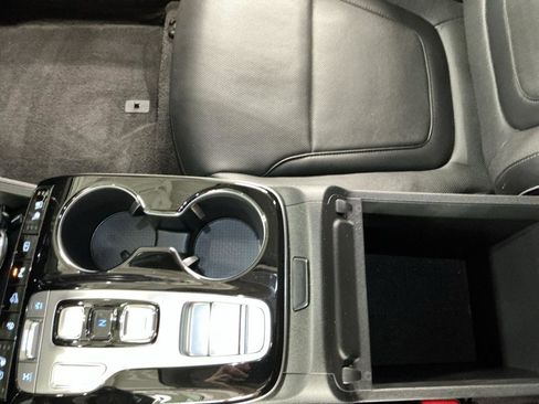 Certified 2024 Hyundai Tucson Limited image 8