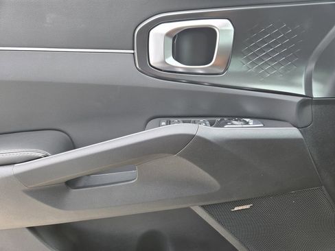 New 2026 Kia Sorento EX w/ EX Premium Package FWD image 18