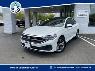 Used 2023 Volkswagen Jetta SE w/ Panoramic Sunroof Package FWD video 1