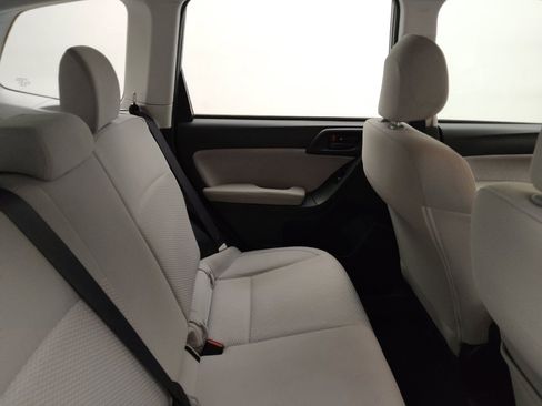 Used 2017 Subaru Forester 2.5i image 19