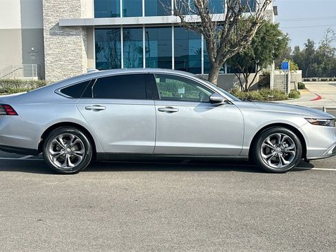 Used 2024 Honda Accord EX image 3