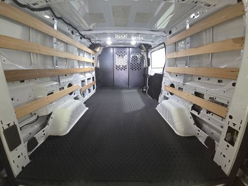 Used 2025 Ford Transit 250 Low Roof w/ Exterior Upgrade Package RWD image 21