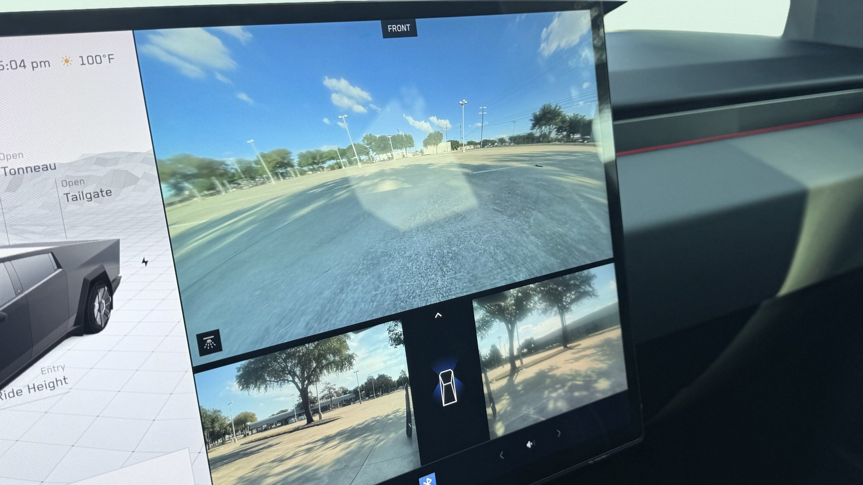 Used 2024 Tesla Cybertruck AWD Crew Cab image 59