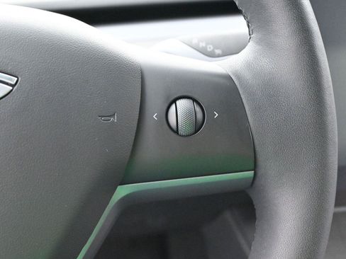 Used 2022 Tesla Model 3 Long Range image 19