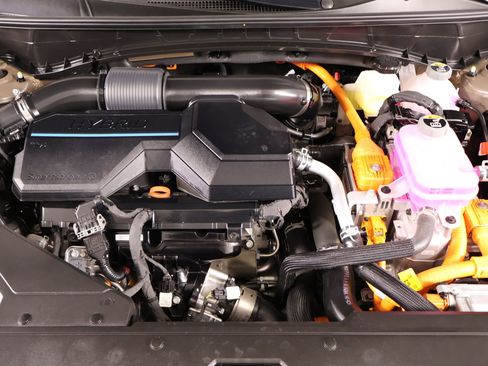 Certified 2025 Hyundai Tucson SEL AWD/4WD image 19