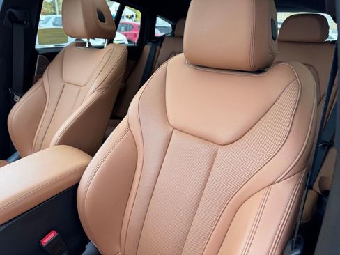 Used 2023 BMW X4 xDrive30i AWD/4WD image 23