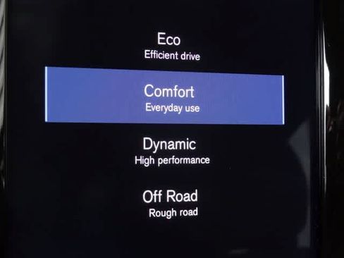 Used 2019 Volvo XC60 T6 Inscription w/ Protection Package AWD/4WD image 38