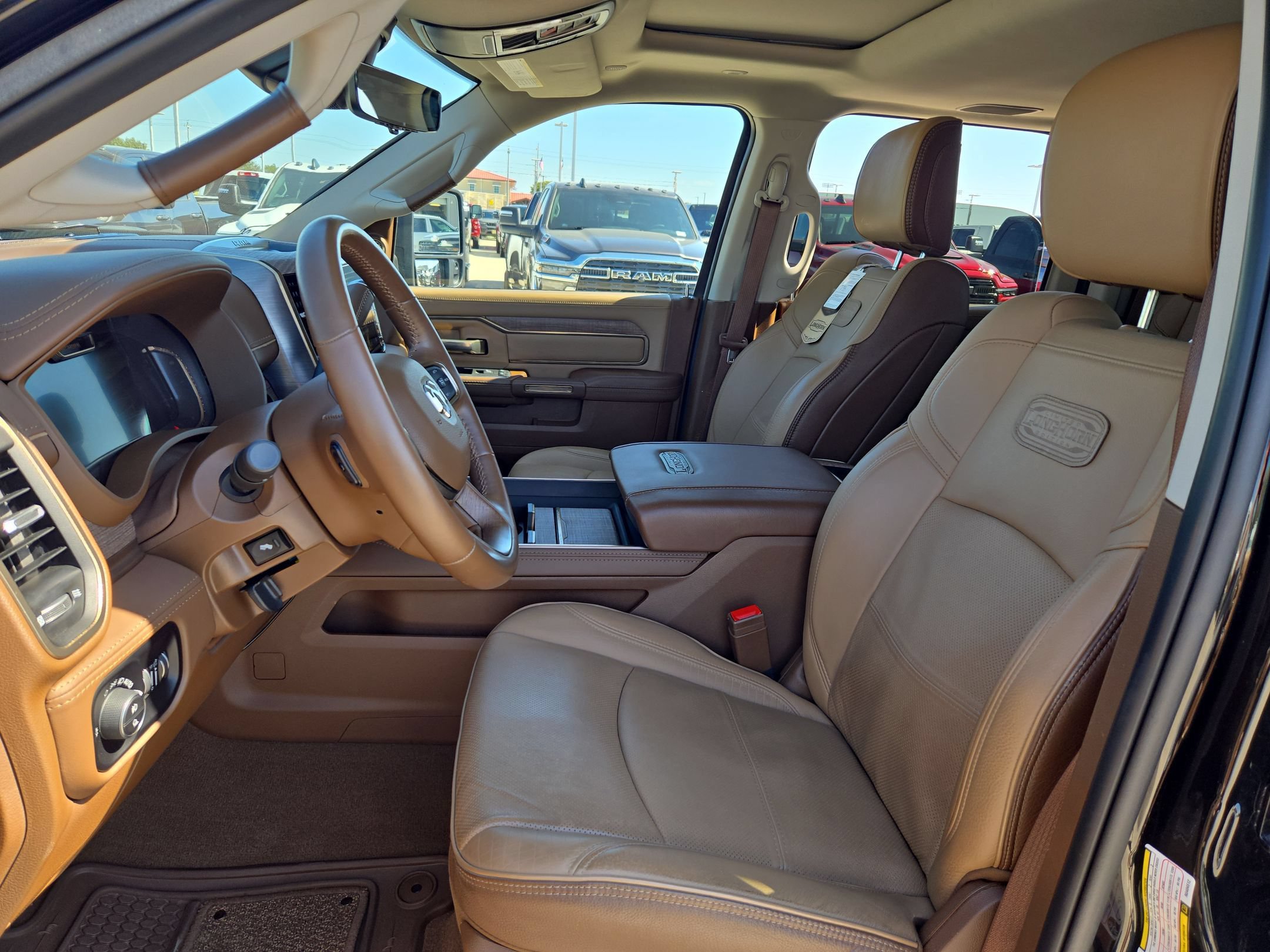 Used 2024 RAM 3500 Limited w/ Safety Group AWD/4WD image 9