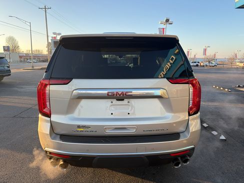 Used 2021 GMC Yukon Denali w/ Denali Ultimate Package image 6
