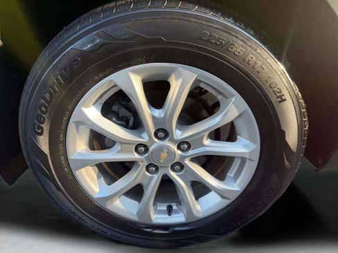 Used 2021 Chevrolet Equinox LT image 31