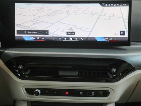 Used 2025 BMW 330i xDrive Sedan image 10