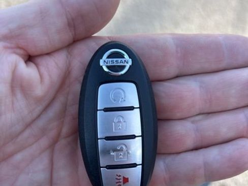 Used 2015 Nissan Murano SV image 34