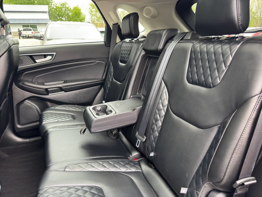 Used 2024 Ford Edge Titanium w/ Equipment Group 301A AWD/4WD image 37