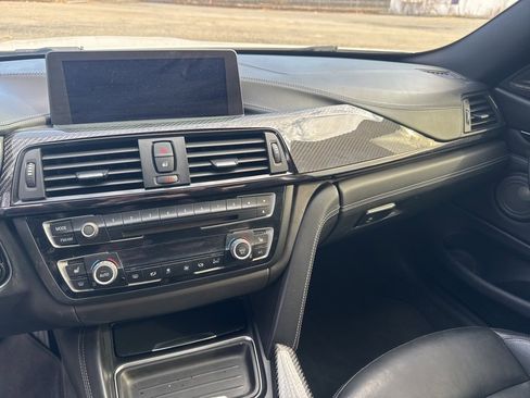 Used 2015 BMW M4 Base image 33