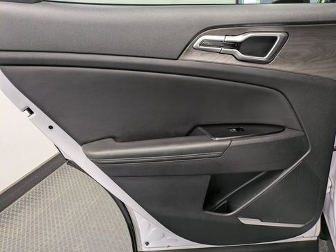 Used 2023 Kia Sportage X-Line image 22