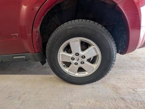 Used 2011 Ford Escape XLT w/ 201A Rapid Spec Order Code AWD/4WD image 14