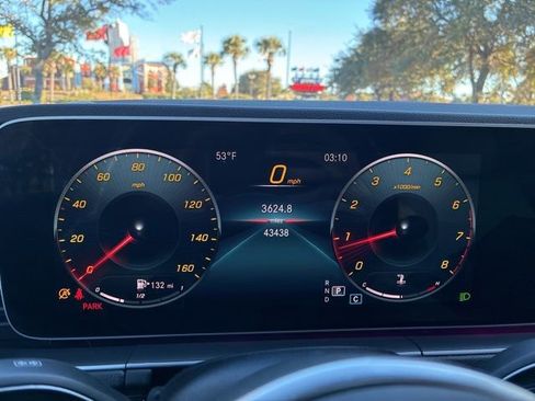 Used 2022 Mercedes-Benz GLE 350 4MATIC image 28