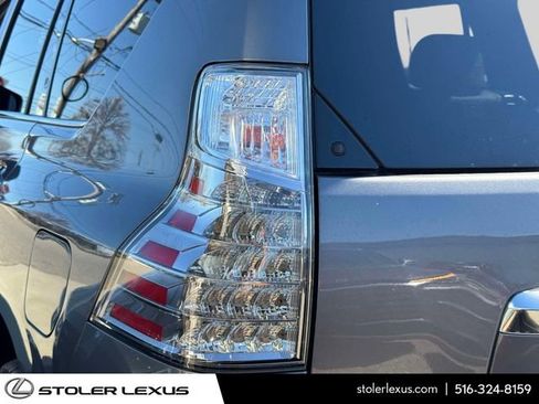 Certified 2020 Lexus GX 460 Premium w/ Premium Package image 11