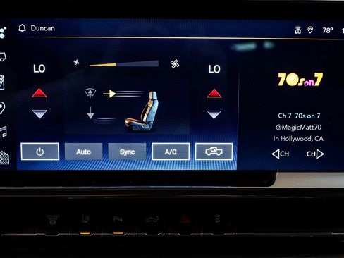 Used 2024 Chevrolet Silverado 3500 LTZ w/ LTZ Premium Package image 29