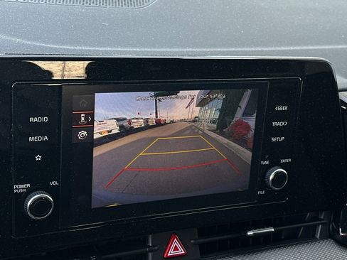 Certified 2023 Kia Sportage LX image 18