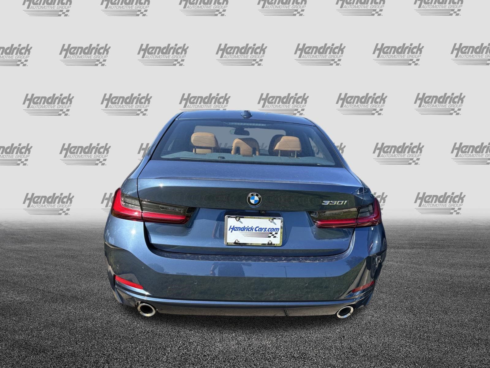 Certified 2025 BMW 330i Sedan RWD image 10