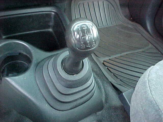Used 2002 Chevrolet S10 Pickup 2WD Regular Cab image 19