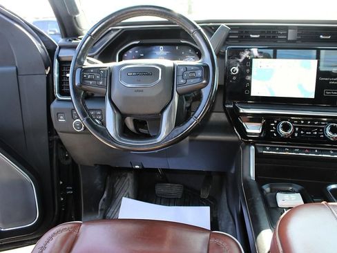 Used 2024 GMC Sierra 2500 Denali Ultimate AWD/4WD image 37
