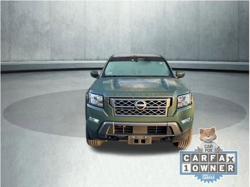 Used 2024 Nissan Frontier SV w/ SV Convenience Package AWD/4WD image 2