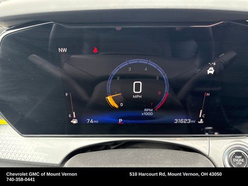 Used 2024 Chevrolet Trax LT w/ LT Convenience Package image 17