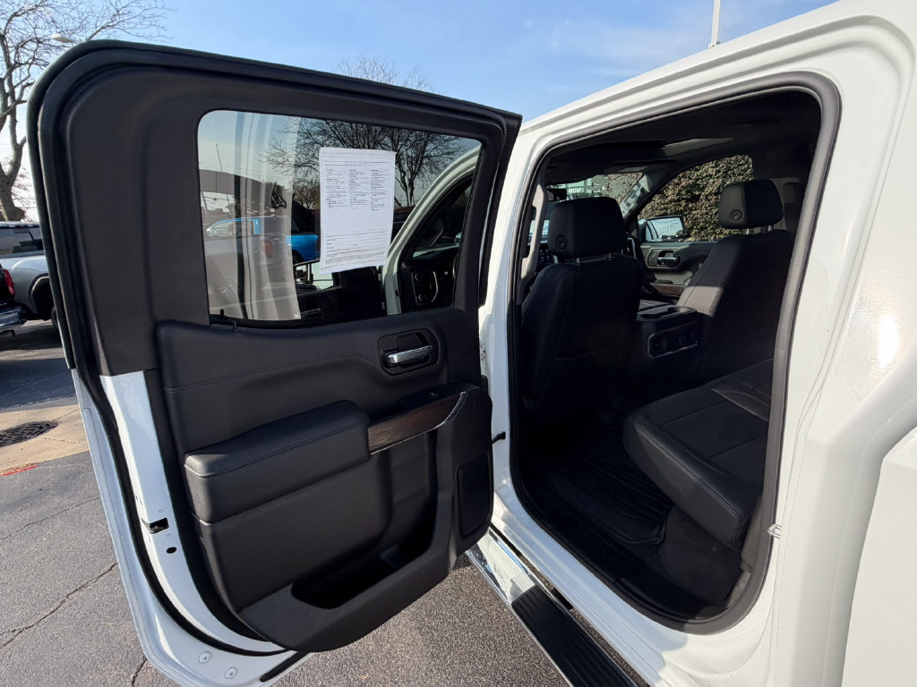 Used 2022 GMC Sierra 1500 SLT w/ SLT Premium Package AWD/4WD image 30