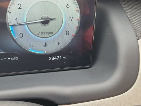 Used 2024 Hyundai Tucson SEL w/ Convenience Package FWD image 24