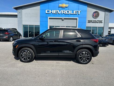 New 2026 Chevrolet TrailBlazer LT FWD image 4
