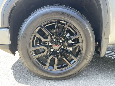 New 2026 GMC Sierra 1500 Elevation w/ Elevation Premium Package AWD/4WD image 34