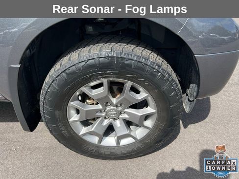 Used 2020 Nissan Frontier SV image 11